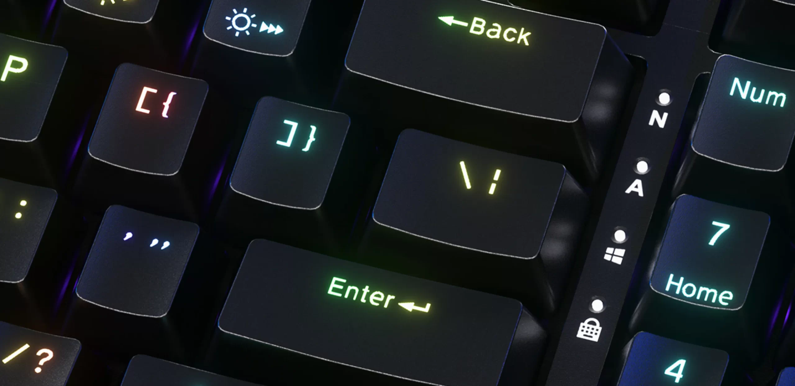 Best Mechanical Keyboard Mouse Combo For Smooth Gaming GEEKOM